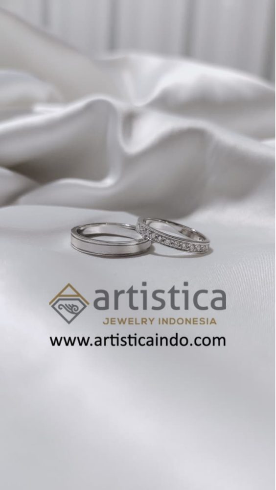 Wedding Ring 00022 — Handcrafted 925 Sterling Silver Jewelry by Artistica