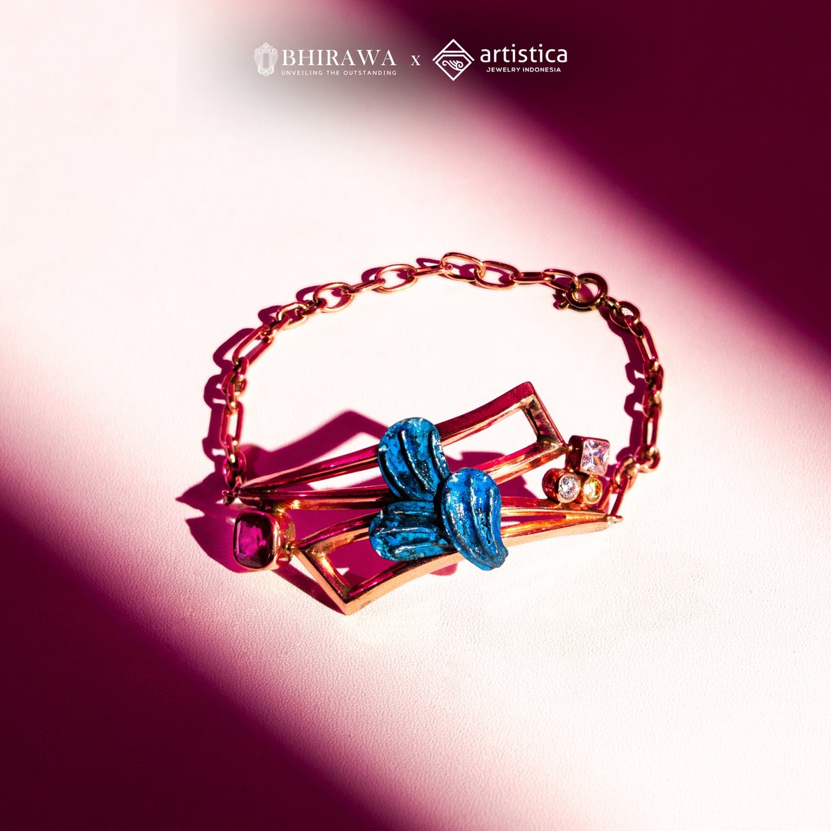 Puspavarna Bracelet 02 — Handcrafted 925 Sterling Silver Jewelry by Artistica